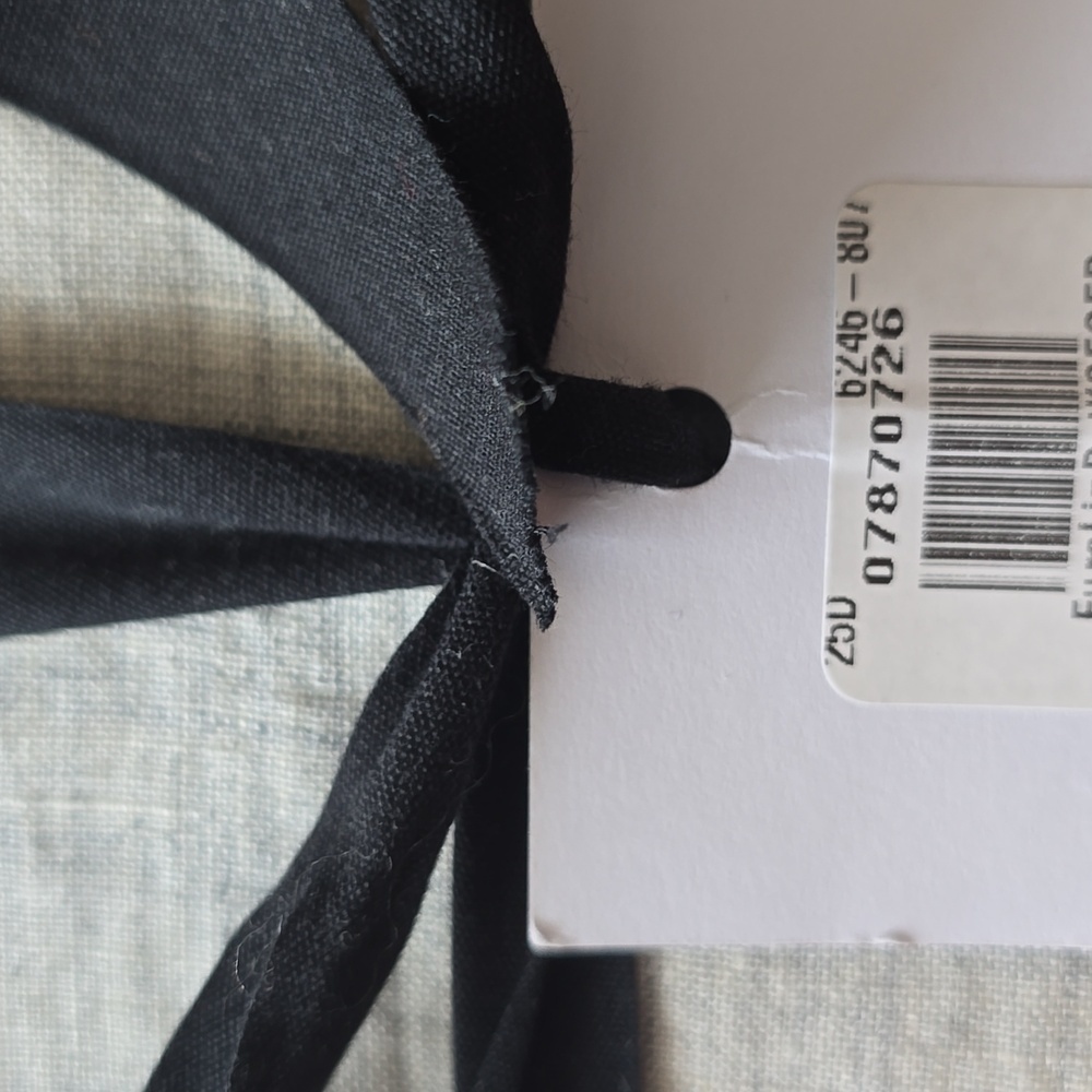 European Flax Linen Sham, Frost Gray Fiber Dye · King, Retail Price $59.00US - Picture 2 of 5